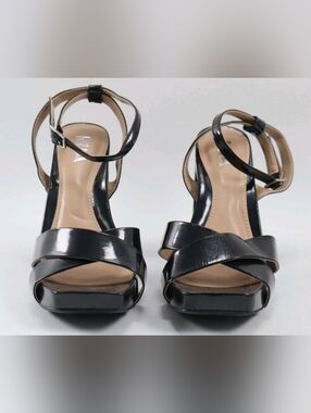 MIA Eloise - Black Patent Crisscross Platform Heels Size 8 (New)